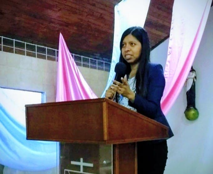 Conferencia - Salvemos las 2 vidas